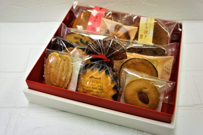 フーケの館焼き菓子詰め合わせ税込￥2400ギフト