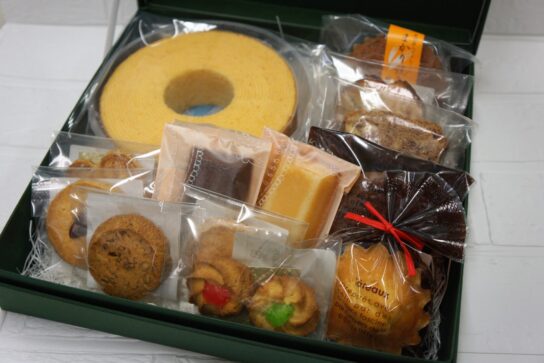 フーケの館焼き菓子詰め合わせ税込¥4350ギフト